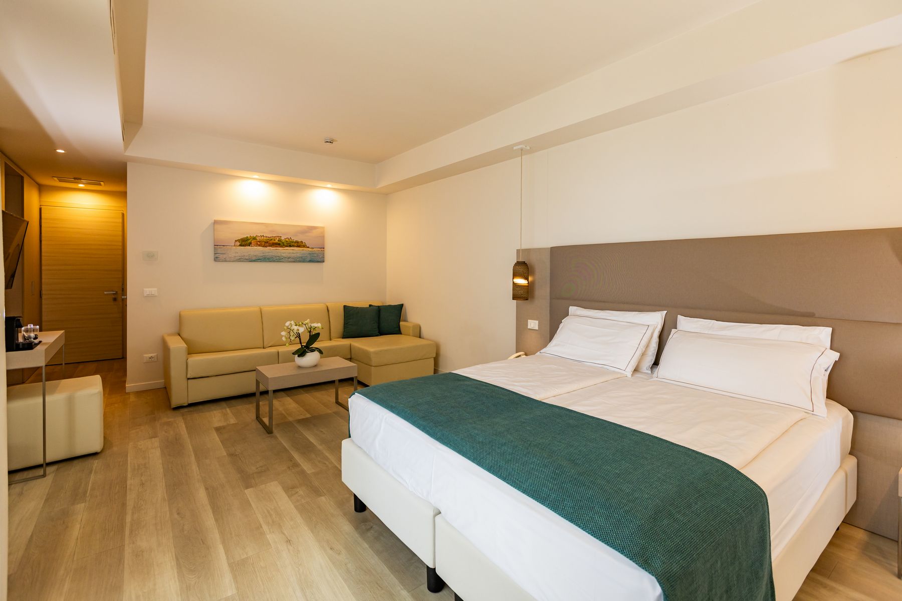 Europa-Hotel-Sirmione-4s-gardasee-zimmer-suiten-l04