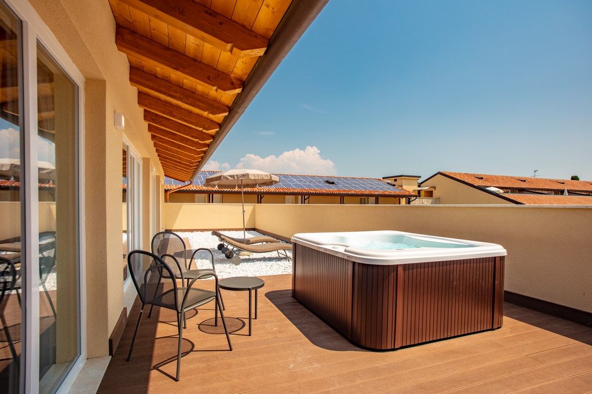 Principe di Lazise Hydro Suite b