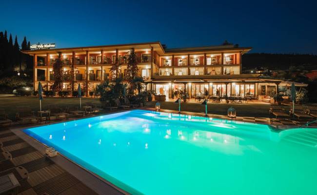 Villa Madrina Lovely & Dynamic Hotel
